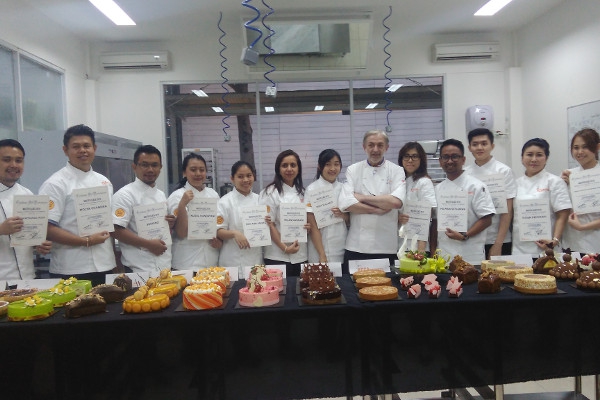 Tertarik Belajar Seni Kuliner? Tentu Bisa, Moms!