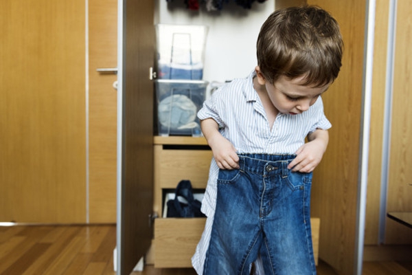Jika Balita Sering Pegang Alat Kelaminnya