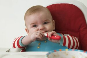 10 Makanan Terbaik untuk Bayi 6 Bulan