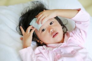 Demam Tifoid pada Anak dan Cara Mengatasinya