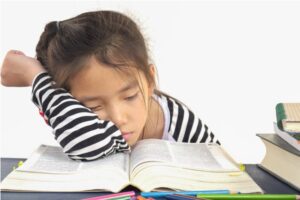 12 Mitos Seputar Disleksia pada Anak