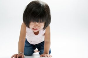 Menyiasati Anak yang Mudah Ngambek