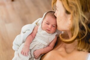 Cara Membangunkan Bayi agar Ia Mau Menyusu