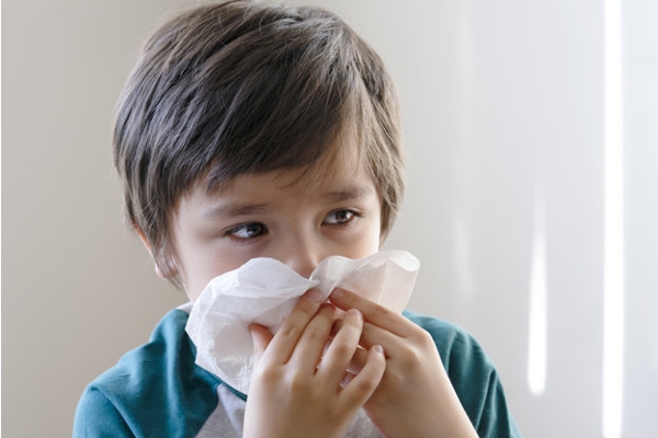 Moms, Kenali Gejala ISPA pada Anak