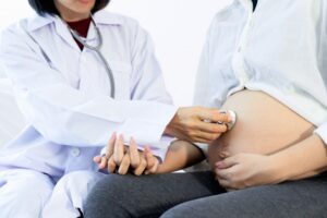 Kenali Preeklampsia, Penyakit Darah Tinggi saat Hamil