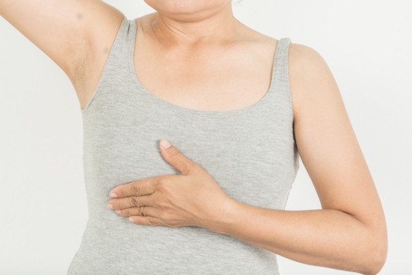 Cara Mengencangkan Payudara setelah Menyusui