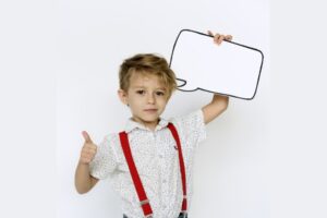 Kenapa Anak Cadel? Ini Penyebabnya, Moms