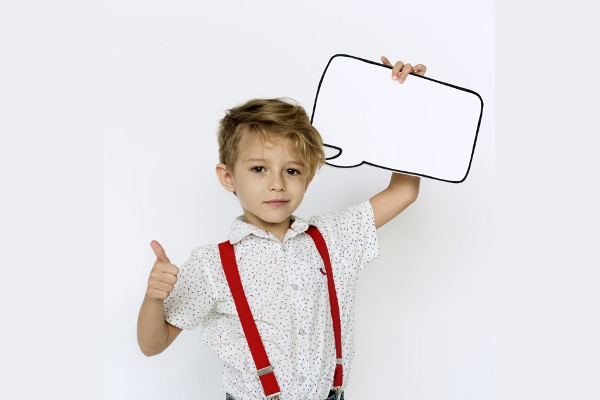 Kenapa Anak Cadel? Ini Penyebabnya, Moms