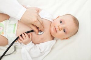 Ini yang Diperiksa Dokter pada Bayi di Tahun Pertama