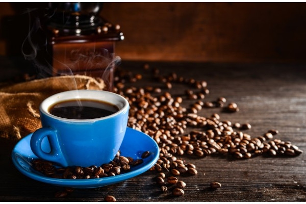 Makanan dan Minuman yang Harus Dihindari saat Sahur