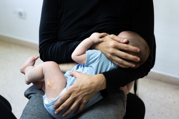 Penting! Pertolongan Pertama saat Bayi Kecelakaan