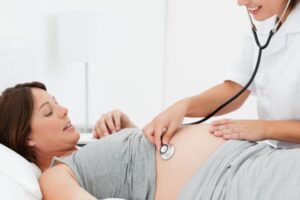 7 Risiko yang bisa Ibu Alami Pasca Melahirkan