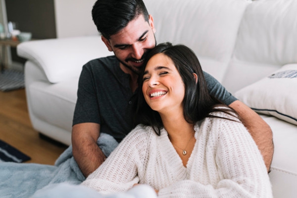 7 Jurus Ampuh Bangkitkan Gairah Pasangan