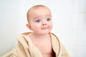 Cara Tepat Lindungi Bayi dari Bahaya Kuman dan Bakteri