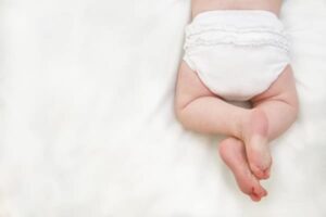 8 Trik Jitu untuk Mengganti Popok Si Kecil