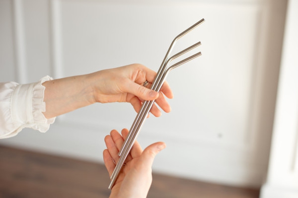 Yuk, Kenali Plus-Minus Jenis Sedotan Non-Plastik