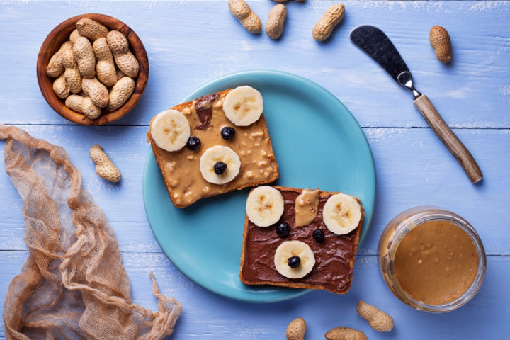 Aturan Baru untuk Mencegah Alergi Kacang pada Anak