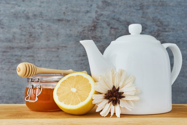 Rahasia Minum Air Lemon dan Madu yang Baik untuk Tubuh