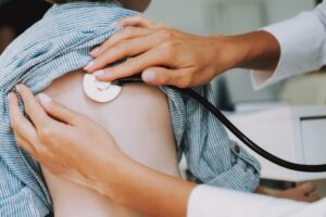 Sesak Napas pada Anak, Kenali Gejala dan Penanganannya!