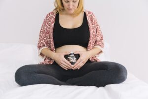 IUGR saat Hamil, Penyebab Pertumbuhan Janin Terhambat