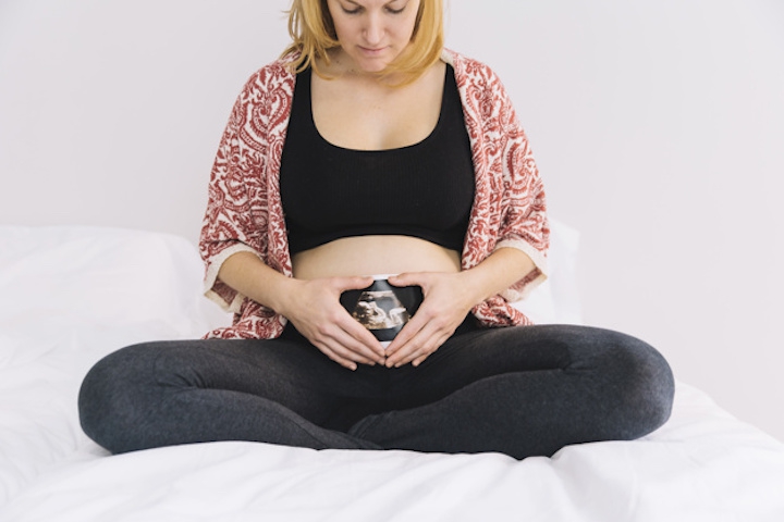 IUGR saat Hamil, Penyebab Pertumbuhan Janin Terhambat