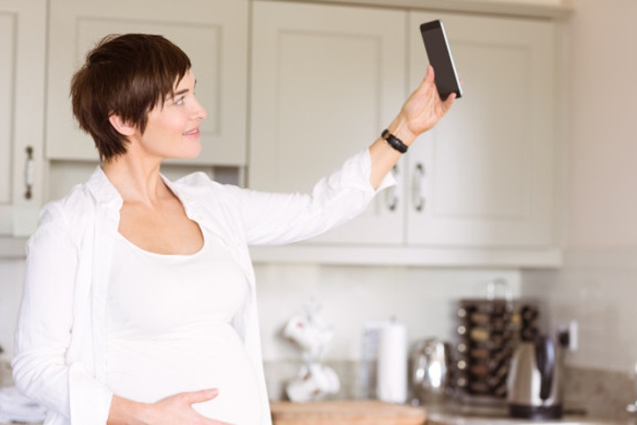 Dilarang Potong Rambut saat Hamil, Mitos atau Fakta?