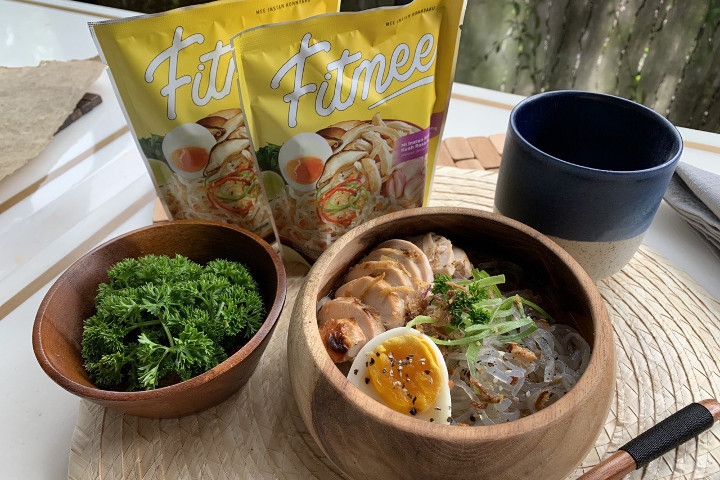 Moms, Ini Cara Makan Mi Instan Tanpa Rasa Bersalah!