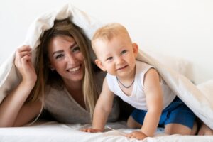 8 Sifat Bayi yang Diwarisi dari Sang Ibu