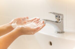 Rekomendasi Sabun Cuci Tangan Antibakteri