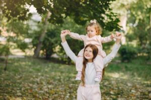 Tips Lindungi Anak dari Nyamuk & Virus saat Pandemi COVID-19