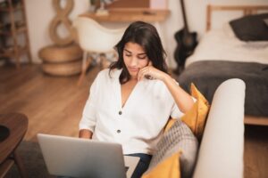 5 Hal yang Bikin Kangen saat Harus Work From Home