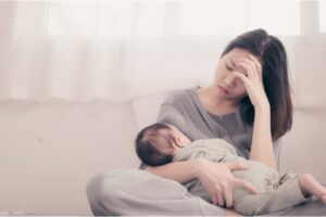 Jaga Kesehatan Mental saat Melahirkan di Masa Pandemi