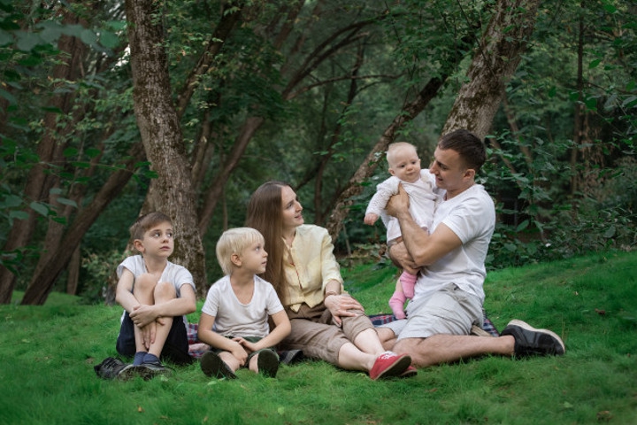 Sindrom Anak Tengah, Mitos atau Fakta?