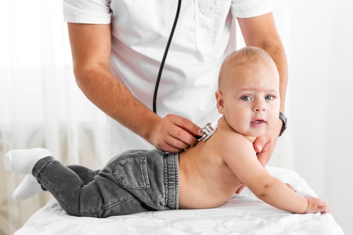 Waspada, Hidrokel pada Bayi Laki-laki