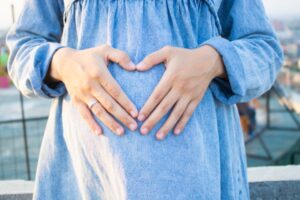 Keutamaan Ibu Hamil dan Menyusui dalam Islam