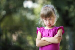 7 Cara Meredakan Anak Tantrum Tanpa Harus Marah