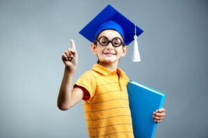 5 Ciri Anak Jenius yang Bisa Terlihat Sejak Usia Bayi