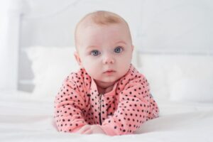 Inspirasi Nama Bayi Laki-laki yang Artinya Bijaksana