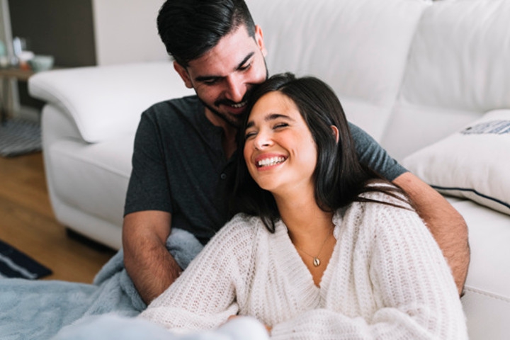 Wah! Ini 7 Perilaku Suami yang Sebenarnya Romatis, Lho!