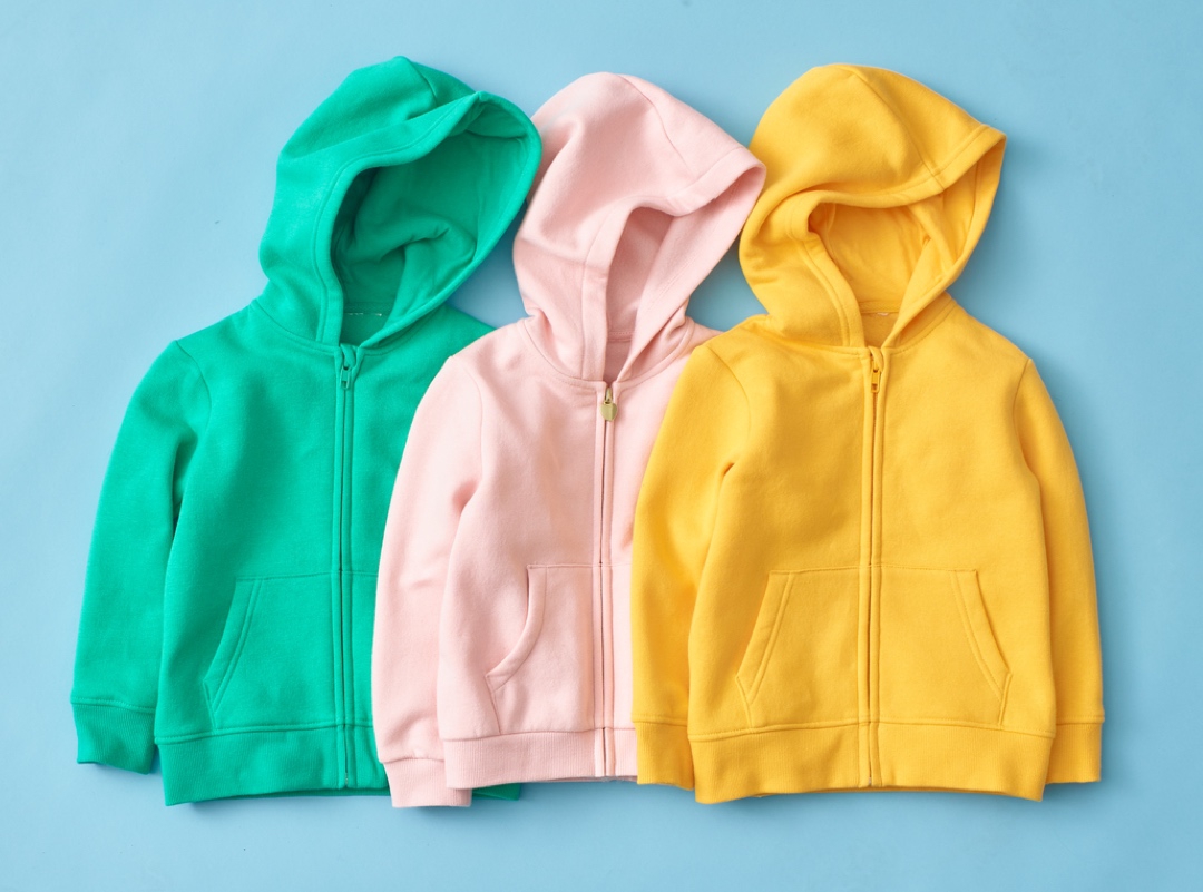 Botol Plastik Jadi Baju Keren? Ini Bukti Cinta Lingkungan!