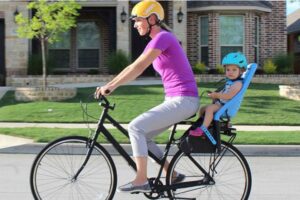 Cara Aman Membonceng Anak saat Naik Sepeda