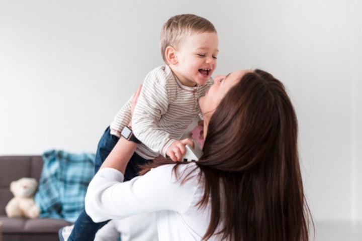 Tata Krama yang Perlu Diajarkan pada Balita Sesuai Usianya