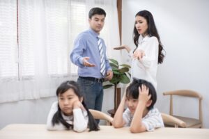 Tips Menjalin Hubungan yang Baik dengan Anak Tiri