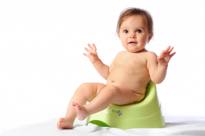 5 Rekomendasi Potty Chair yang Nyaman untuk Anak