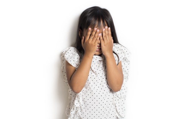 6 Tips Mudah Ajarkan Balita Nyaman Menyapa Orang Lain