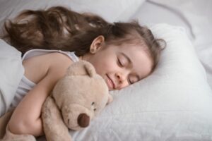 5 Trik Simpel untuk Membuat Anak Mau Tidur Siang