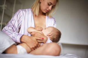 7 Cara Mengatasi Nyeri pada Puting saat Menyusui Bayi