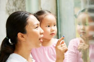 Trik Mudah untuk Tahu Perasaan Anak di Masa Penuh Tekanan