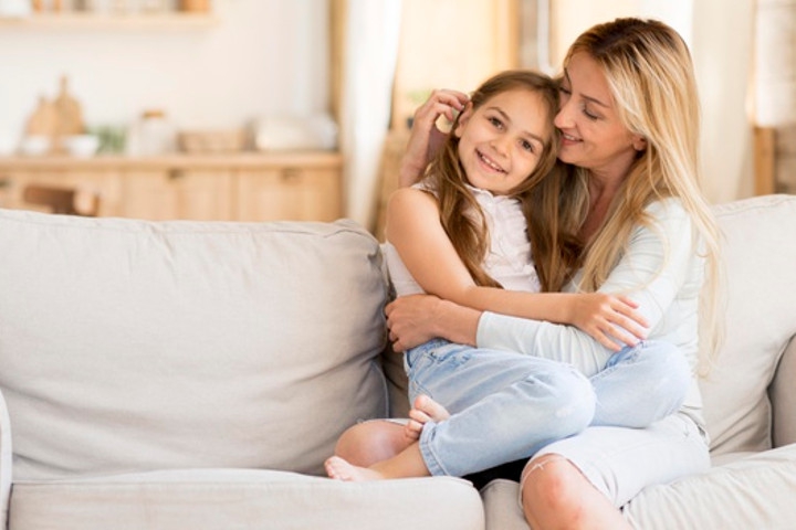 Orang Tua Mengkritik Anak, Lakukan dengan Cara yang Tepat