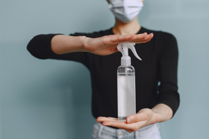 Rekomendasi Hand Sanitizer Berstandar Food Grade untuk Keluarga